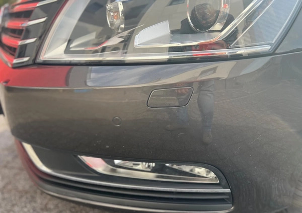 Volkswagen Passat cena 47900 przebieg: 137000, rok produkcji 2014 z Koszalin małe 154